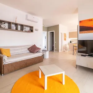 Attico Vista Mare , Tirrenia Italia